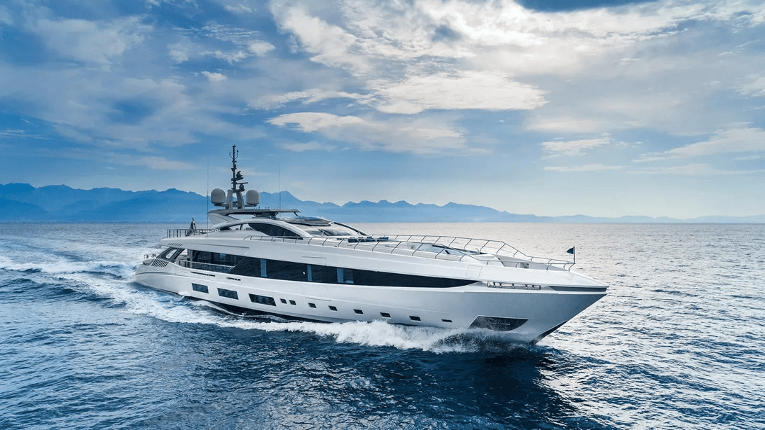 Boat-Int-yacht-4-15-25