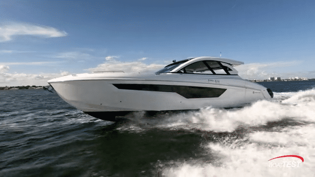 Cruisers Yachts 50 GLS Test 2023-low