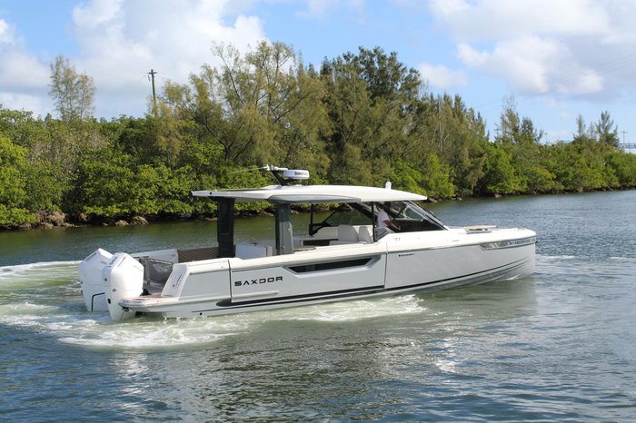 Saxdor 400 GTO starboard