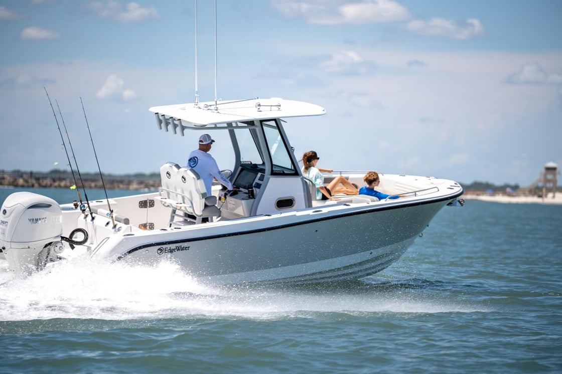 Edgewater-250-CC-running-10-13-25