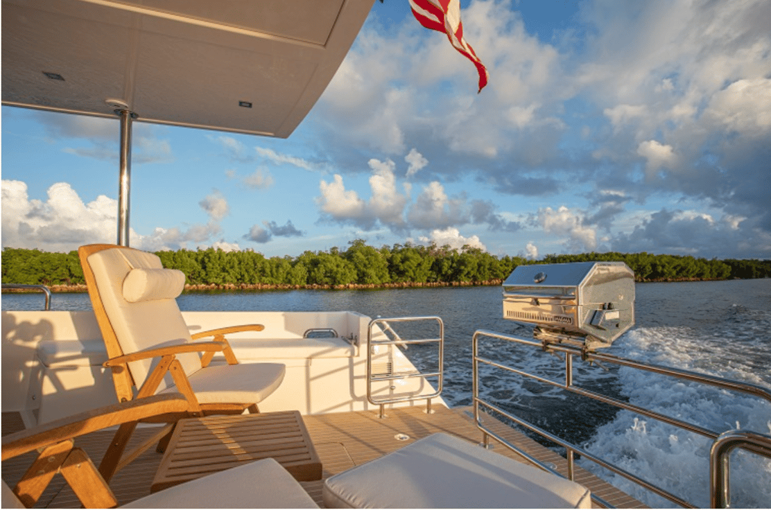 10-basic-boat-accessories