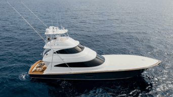 2020 Viking 80 Skybridge