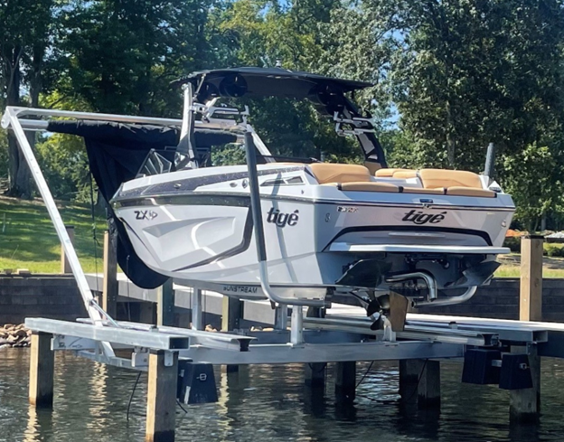Sunstream Helix-P Boat Lift