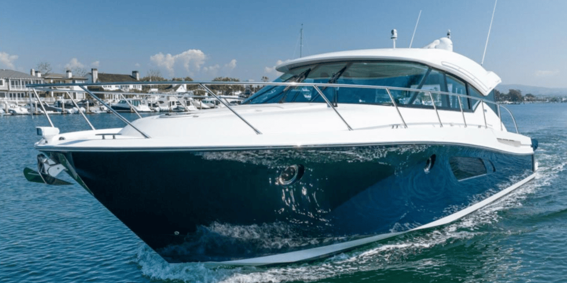 preowned yacht tiara coupe